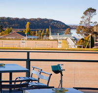 Lake View Grill  Club Dalmeny - Accommodation Redcliffe