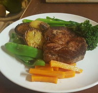 Hickory's - Accommodation Redcliffe