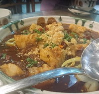 Yat Bun Tong - Accommodation Redcliffe