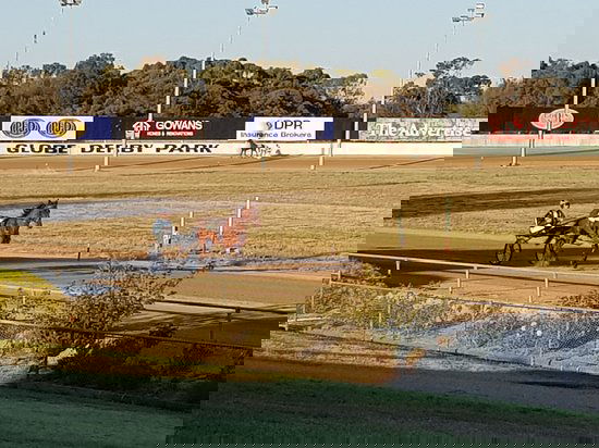 Globe Derby Park SA Accommodation Redcliffe