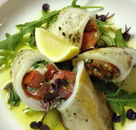 Taverna 6 - Accommodation Redcliffe