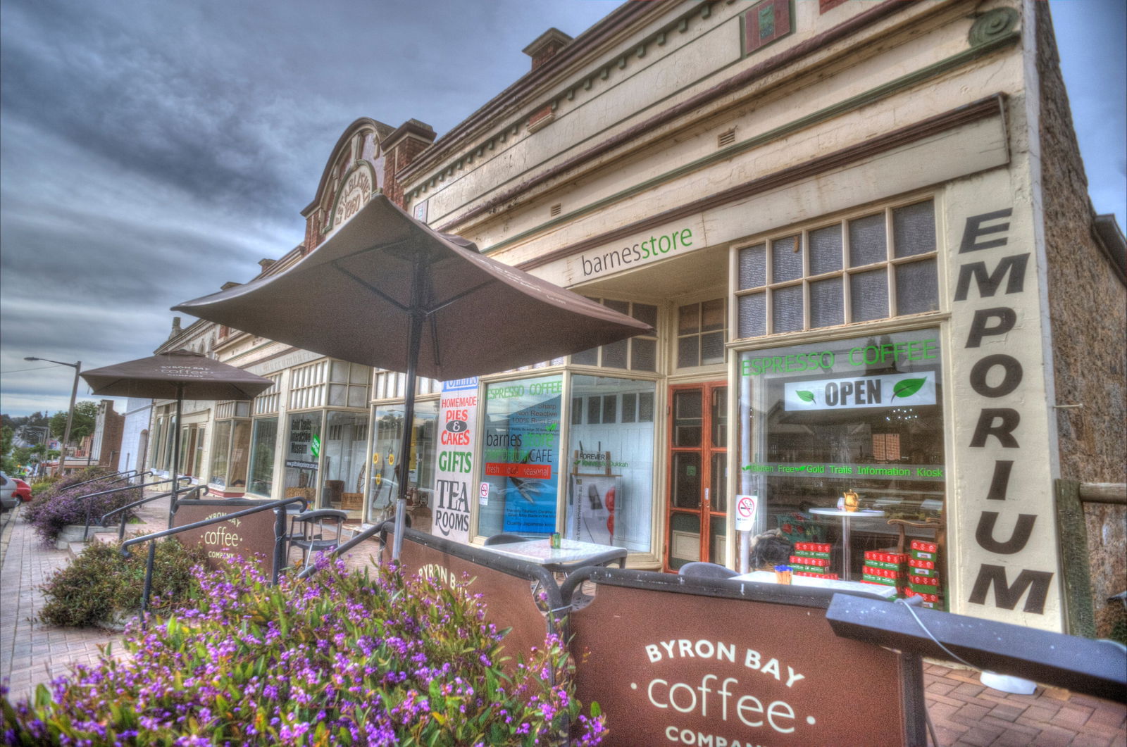 Harden NSW Accommodation Redcliffe