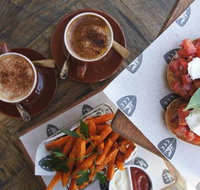 Criniti's - Manly - Accommodation Redcliffe