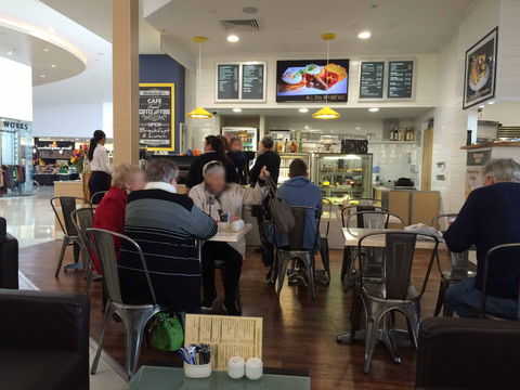 Debonair's Cafe - Accommodation Redcliffe 0