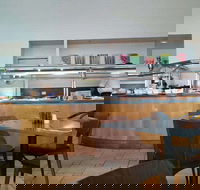 Teshi's - Accommodation Redcliffe