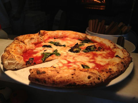 Via Napoli Pizzeria - Surry Hills - Accommodation Redcliffe 0