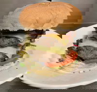 The Pirate Den Bar and Grill - Accommodation Redcliffe