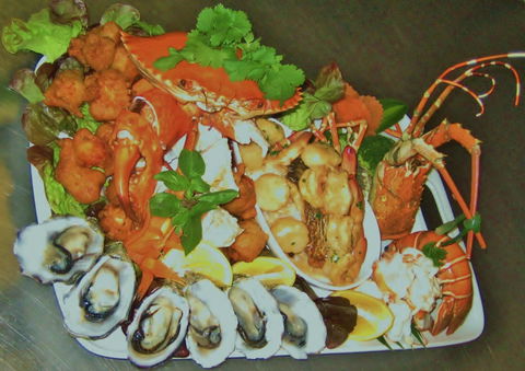 Cathy’s  Place - Accommodation Redcliffe 2