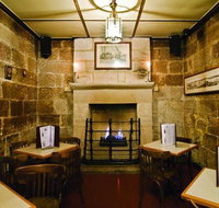 The Hero of Waterloo Hotel - Accommodation Redcliffe