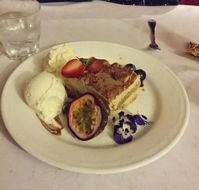 Anna's Restaurant - Accommodation Redcliffe