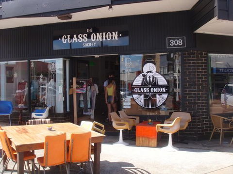 The Glass Onion Society - Accommodation Redcliffe 0