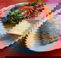 Braisen Hussy Garden Cafe - Accommodation Redcliffe