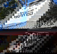 Magpie and Stump Hotel - Accommodation Redcliffe