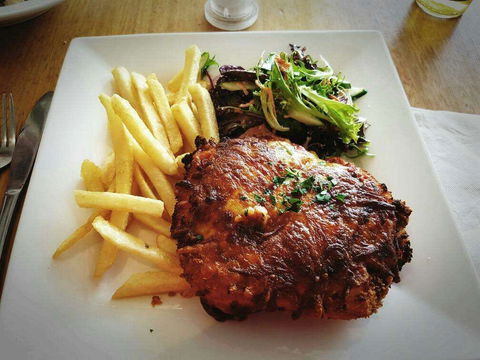 Terminus Hotel - Accommodation Redcliffe 0