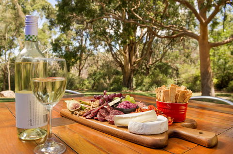 Cleland Wildlife Park Café - Accommodation Redcliffe 0