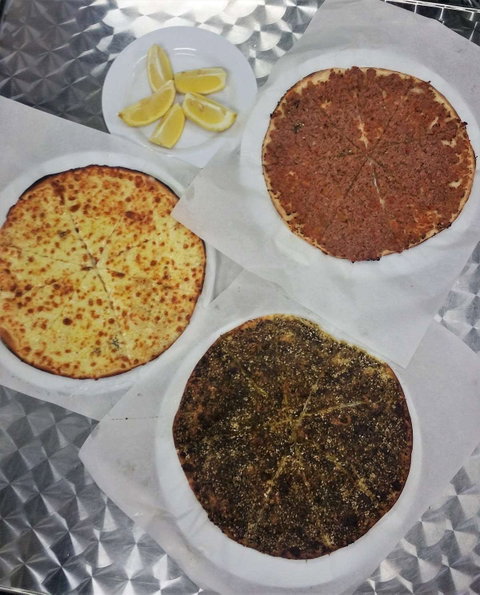 Jazz Pizza Coffee Manouch - Accommodation Redcliffe 0