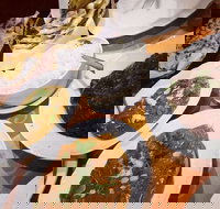 Riverside Indian Restaurant - Accommodation Redcliffe