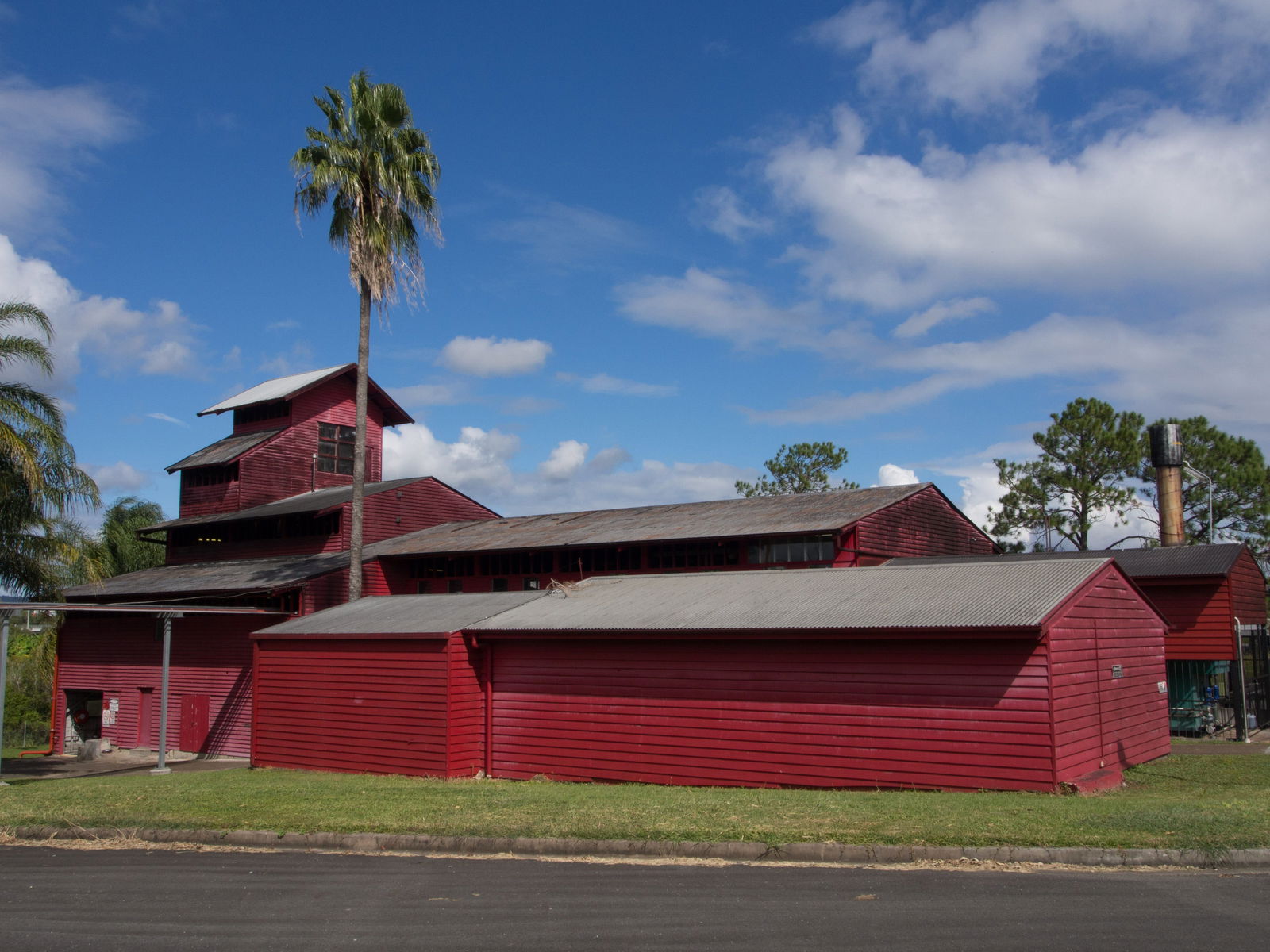 Eagleby QLD Accommodation Redcliffe