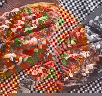 Crust Gourmet Pizza - Surfers Paradise - Accommodation Redcliffe