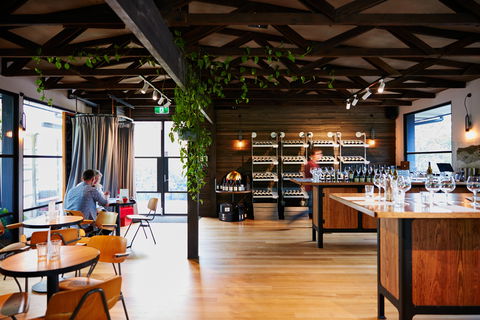 Giant Steps Cellar Door - Accommodation Redcliffe 1