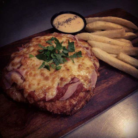 The Mordy Supper Club - Accommodation Redcliffe 0