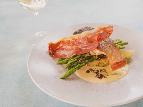 Aqua Restaurant - Accommodation Redcliffe 1