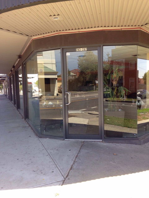 Babushka Lounge - Accommodation Redcliffe 0
