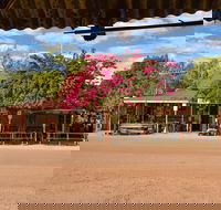 Daly Waters Historic Pub - Accommodation Redcliffe