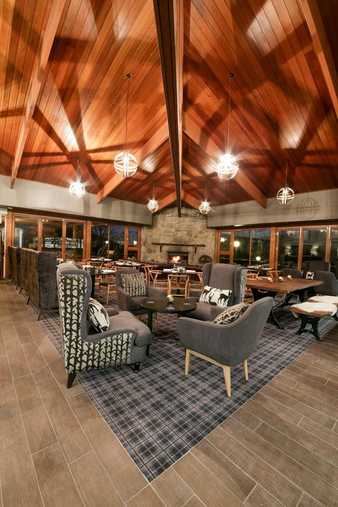 Peaks Restaurant & Bar - Accommodation Redcliffe 0