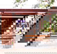 Vineyard Road Cellar Door - Accommodation Redcliffe