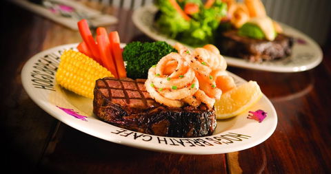 Hog's Australia's Steakhouse - Victoria Point - Accommodation Redcliffe 0