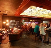 The Lounge - Accommodation Redcliffe