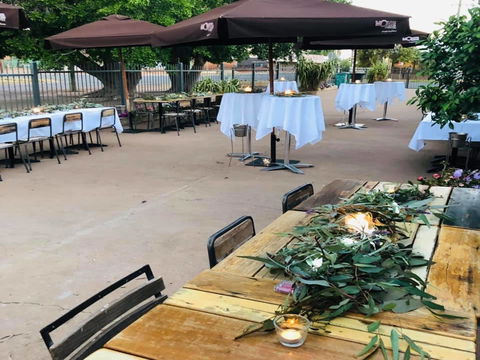Knights Delites - Accommodation Redcliffe 2