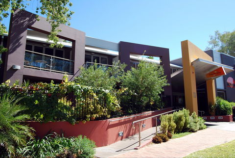 Red Ochre Grill Restaurant - Accommodation Redcliffe 2