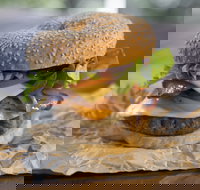 Bucking Bull - Midland - Accommodation Redcliffe