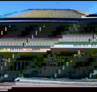 Mount Kembla Village Hotel - Accommodation Redcliffe