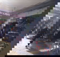 Oscarinos - Accommodation Redcliffe