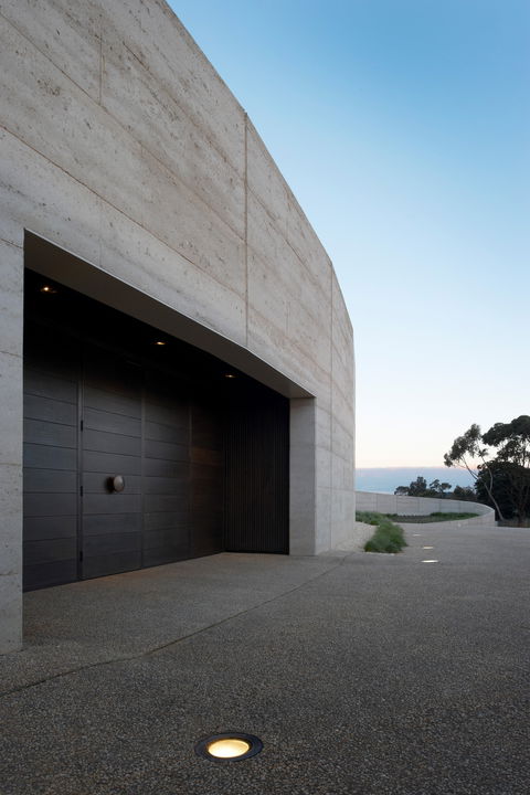 Port Phillip Estate - Accommodation Redcliffe 2