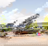 Bay of Shoals Wines - Accommodation Redcliffe