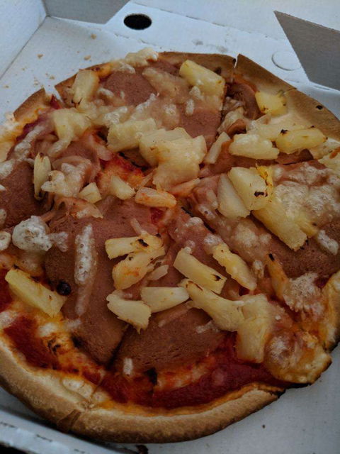 Eat Pizza - Accommodation Redcliffe 0