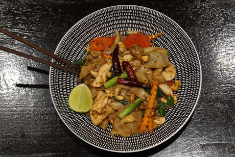 Season Thai - Accommodation Redcliffe 0