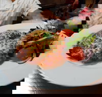 Caesar's Italian Cuisine - Accommodation Redcliffe