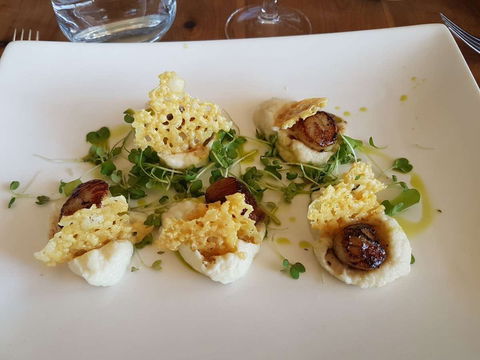 Amanda's On The Edge Restaurant - Accommodation Redcliffe 0