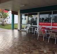 The Groovy Groper - Accommodation Redcliffe