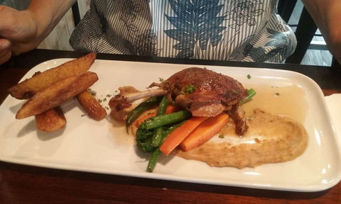 Baybeach Pizza & Pasta - Accommodation Redcliffe 0