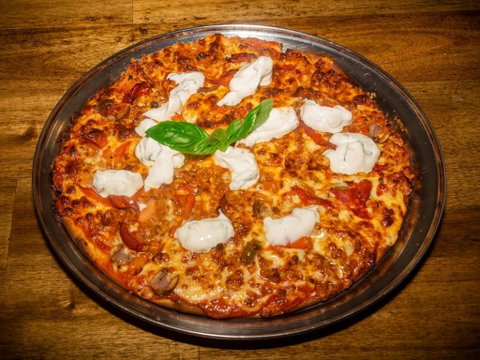 Alexo Pizza & Bistro - Accommodation Redcliffe 1