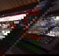 Moorebank Golden Chicken - Accommodation Redcliffe