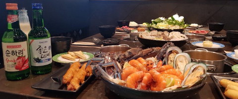 TT Hotpot Buffet - Accommodation Redcliffe 0