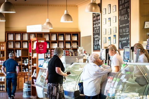 Milawa Cheese Company - Accommodation Redcliffe 2