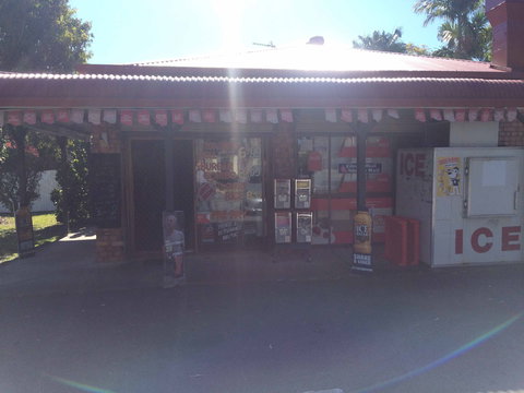 Al's Convenience & Indian Takeaway - Accommodation Redcliffe 0